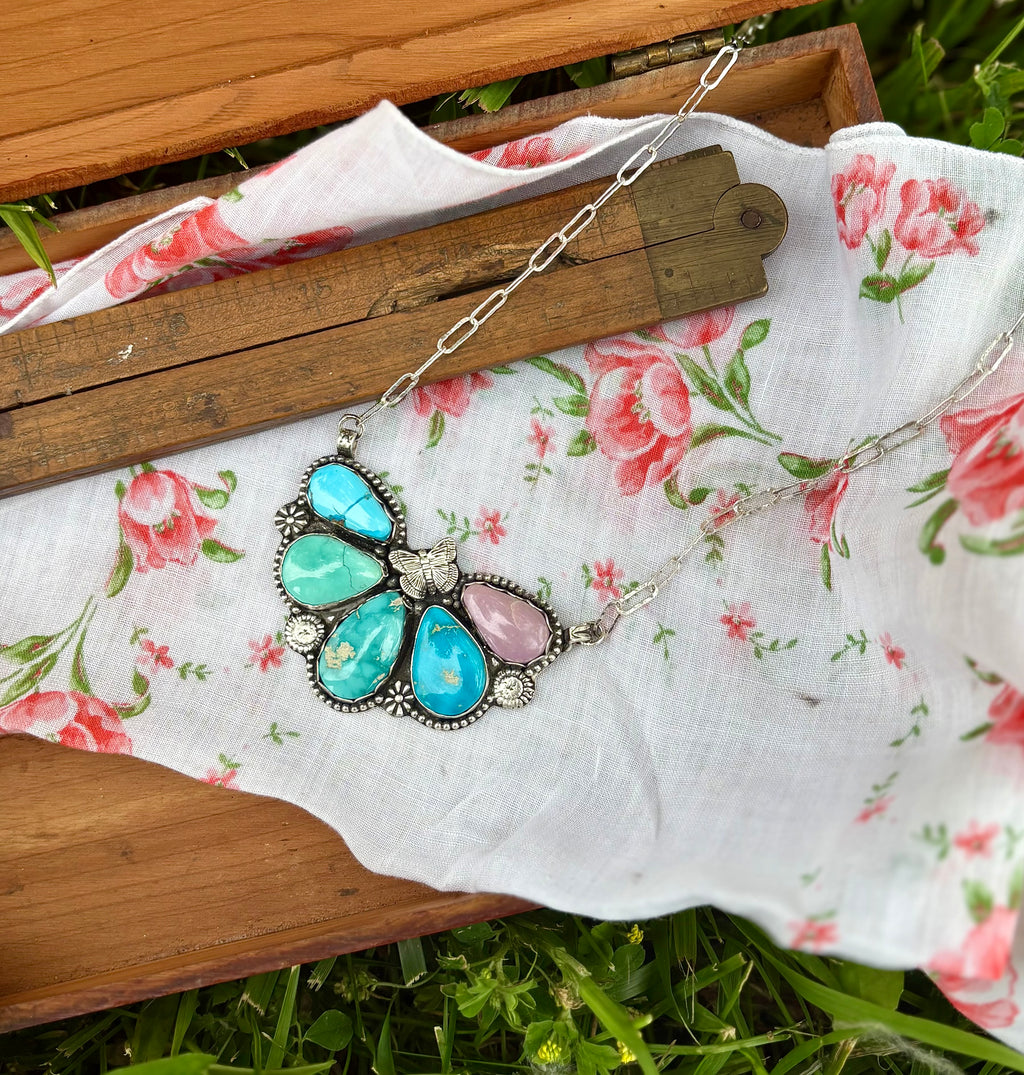 The Hay Meadow Necklace
