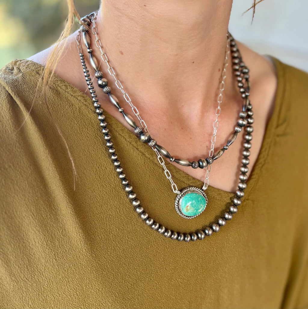 Shipping Season Necklace